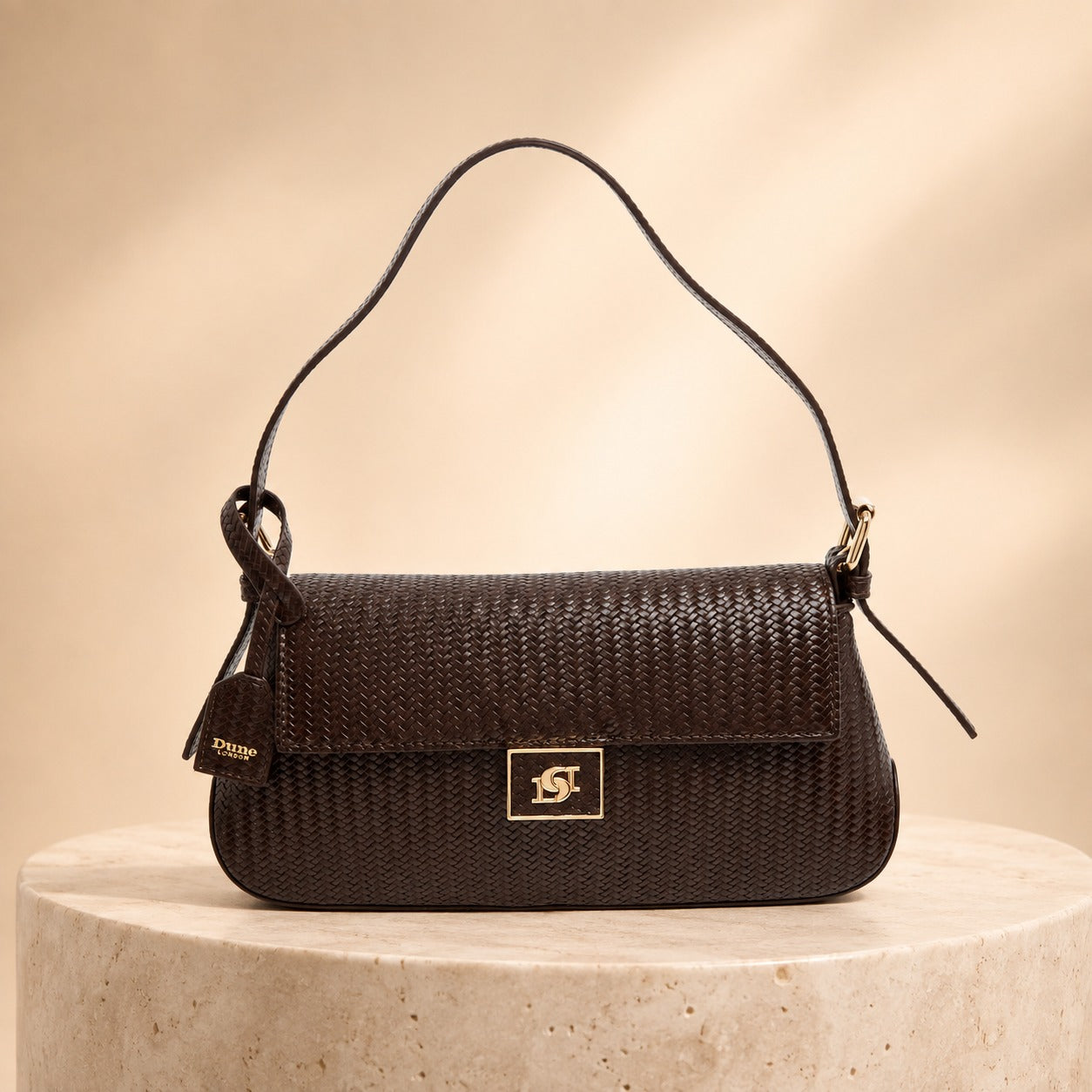 Dune Brown Weave Shoulder Bag, Dabin Style, Flap Top, Gold Hardware